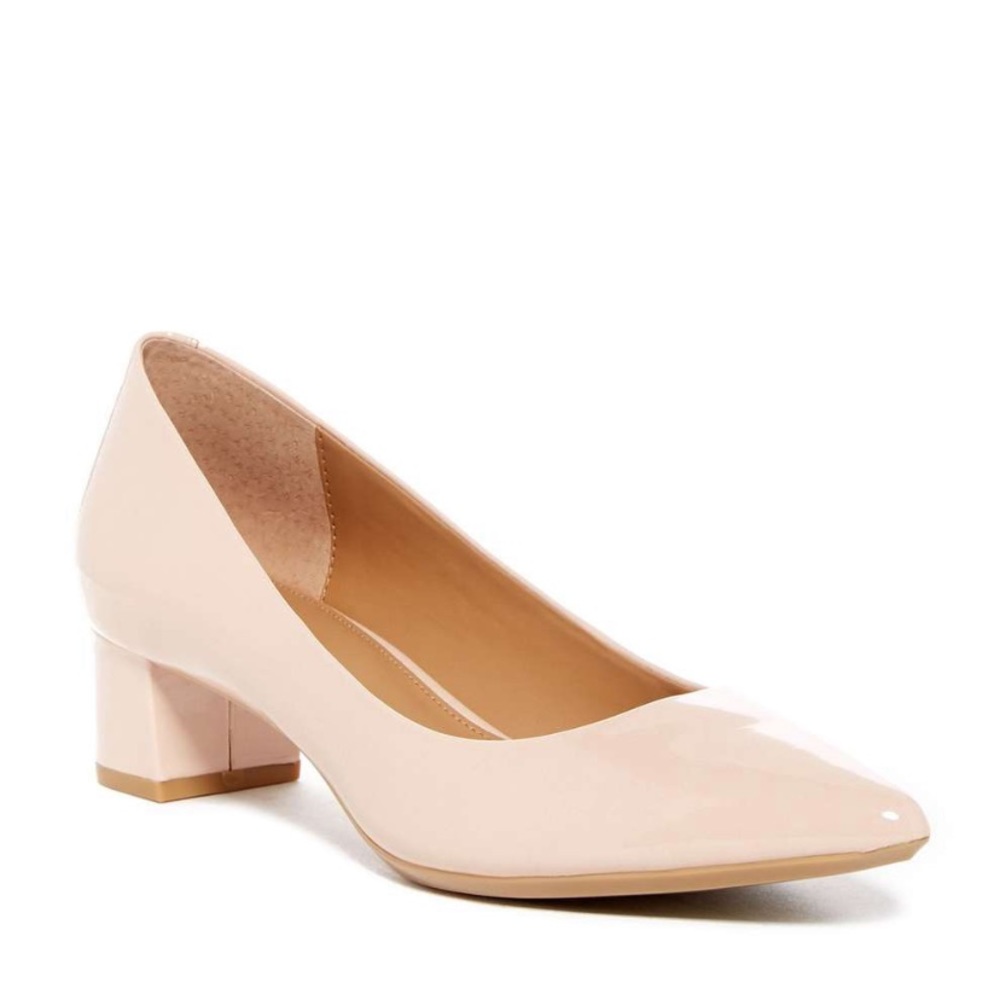 LAST ONE • NIB • Calvin Klein • Genoveva Pump